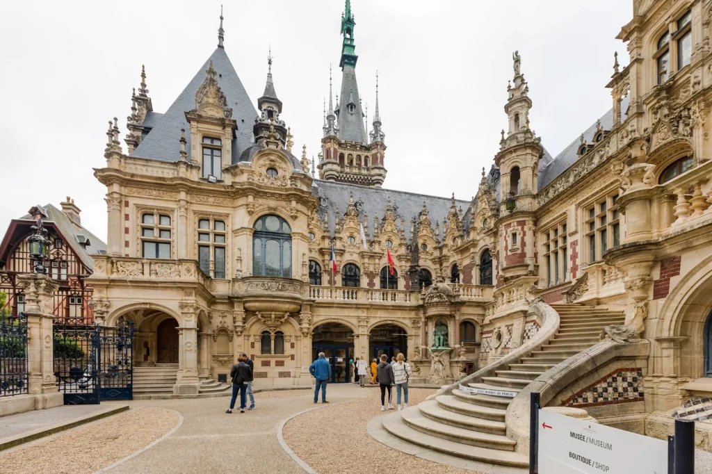 🏰 베네딕틴 궁전(팔레 베네딕틴)